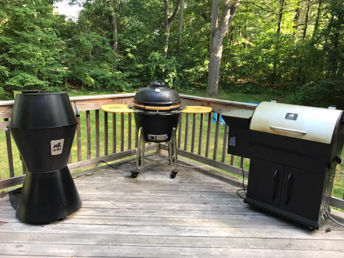 Multiple Grilla Grills