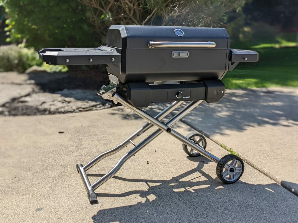 Masterbuilt Portable Charcoal Grill with Cart