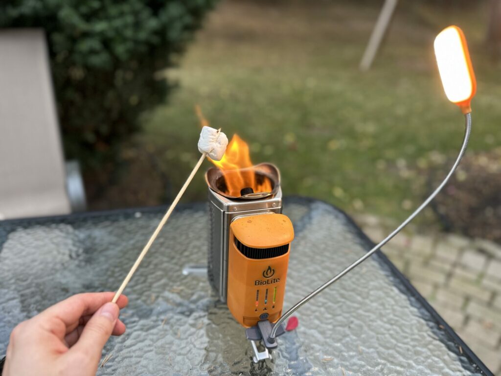 BioLite CampStove 2 - Compact Wood Burning Camping Stove with Electricity  Generator