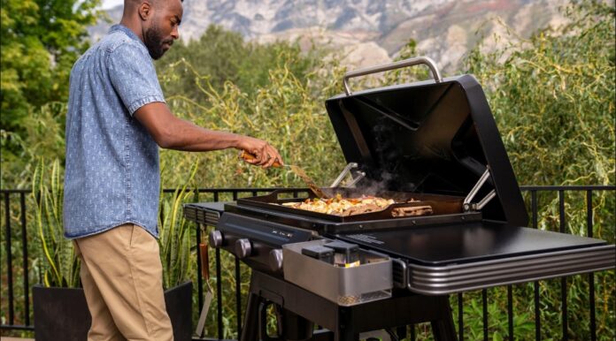 Cooking on the Traeger Flatrock Griddle