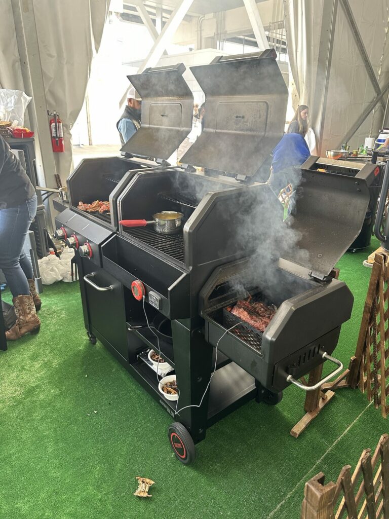 Nexgrill Oakford 1150 Pro Gas Offset Combo In Action