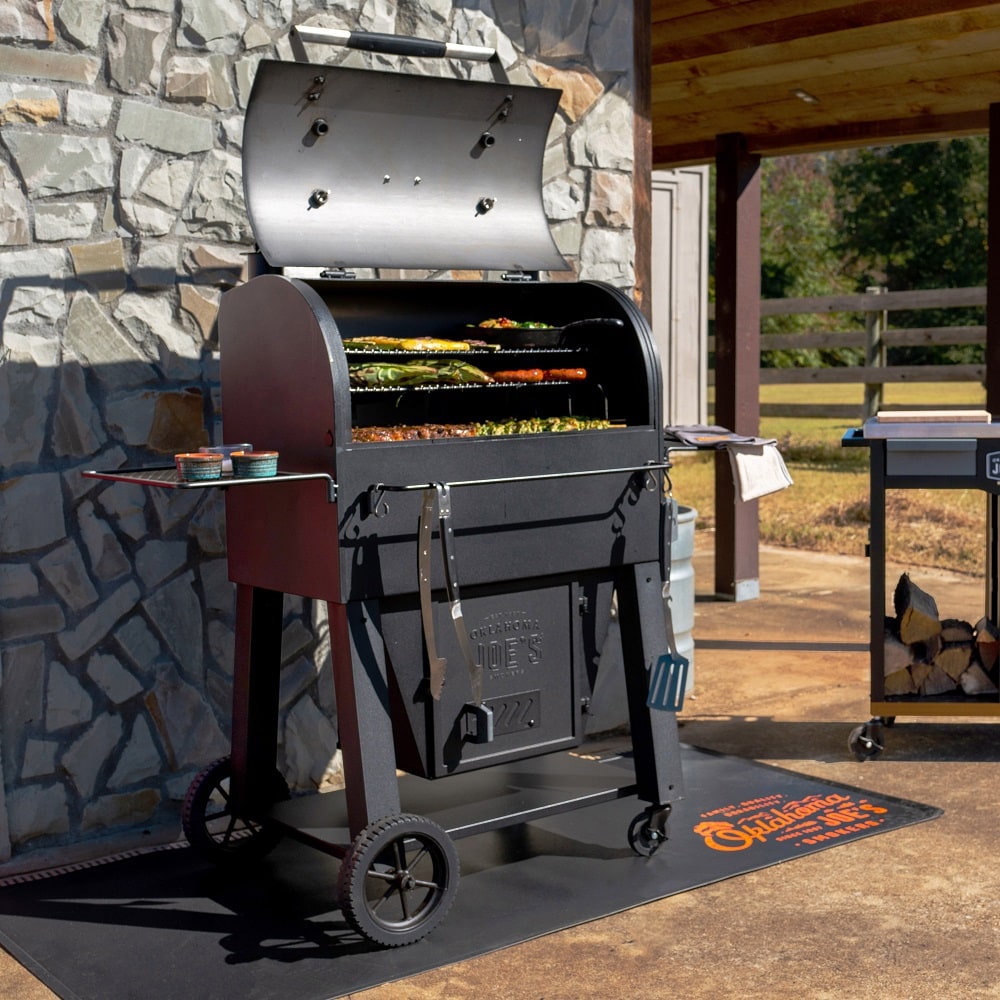 Oklahoma Joe's Marshal Centerbox Smoker with Food