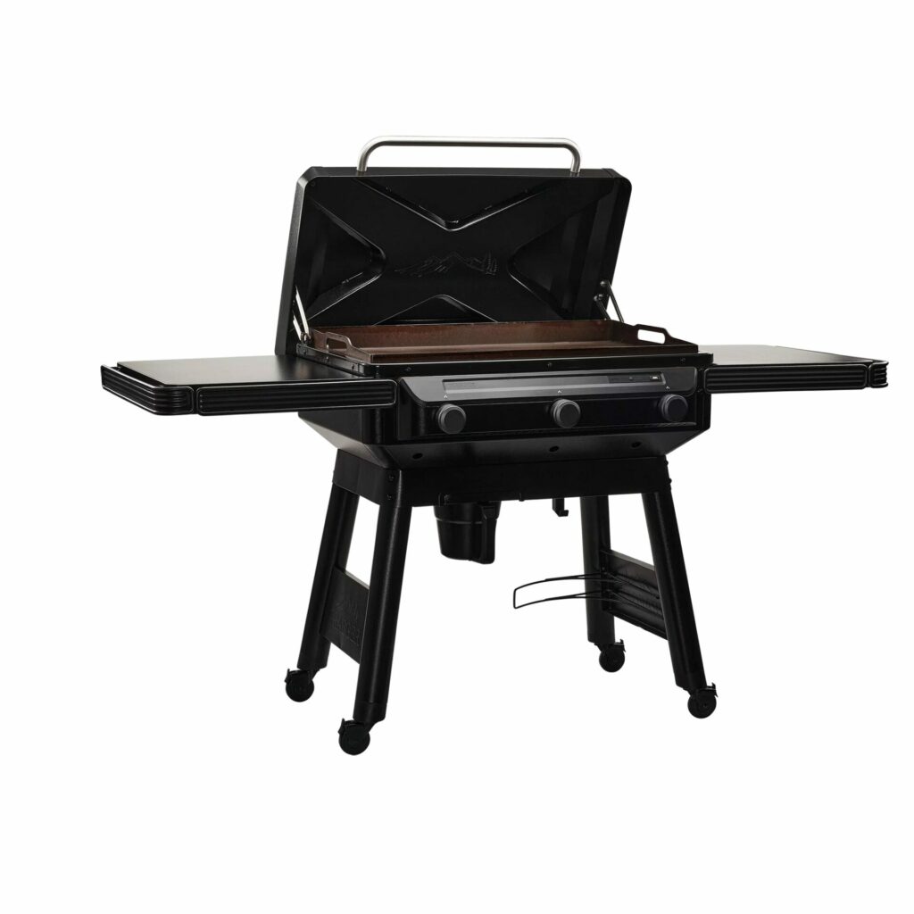 Traeger Flatrock Griddle Review - Smoked BBQ Source