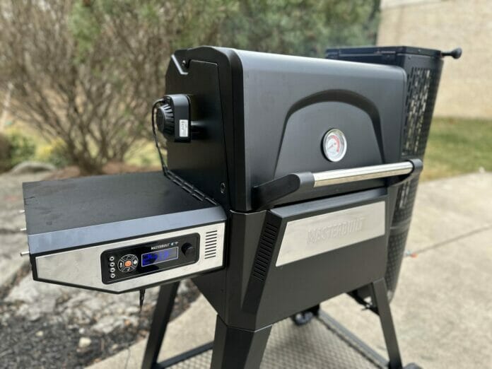 Masterbuilt Gravity Series 560 Smoking Food