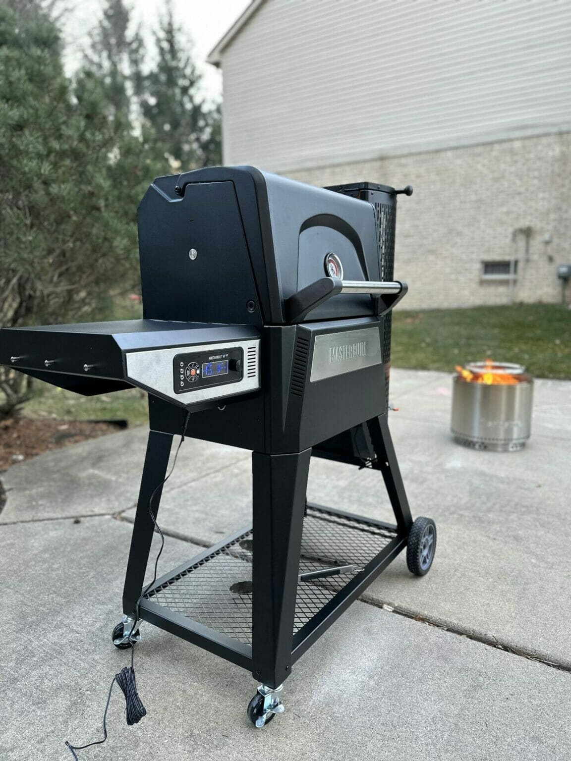 Masterbuilt Gravity Series Review Like a Pellet Grill with More Smoke