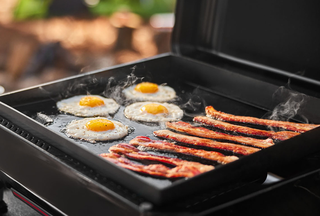 Weber Traveler Portable Griddle Cooking Breakfast