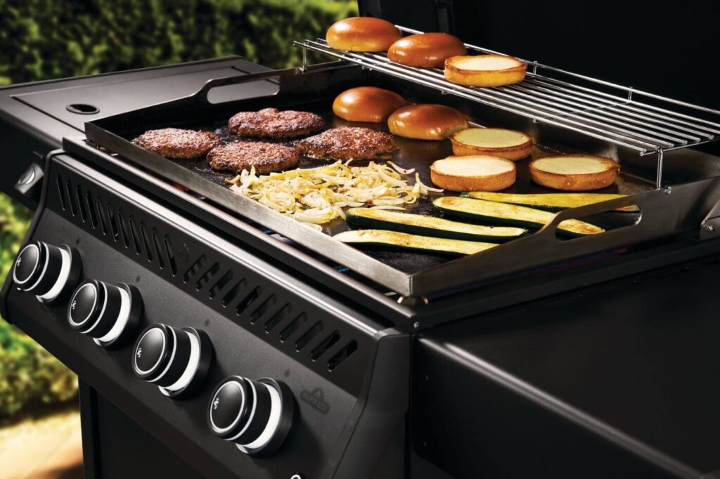 Napoleon Rogue PRO Griddle with Warming Rack