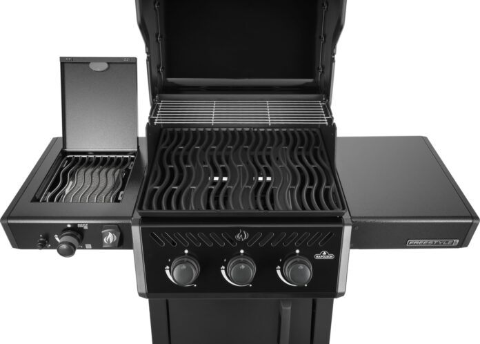 Napoleon Freestyle PRO Grill