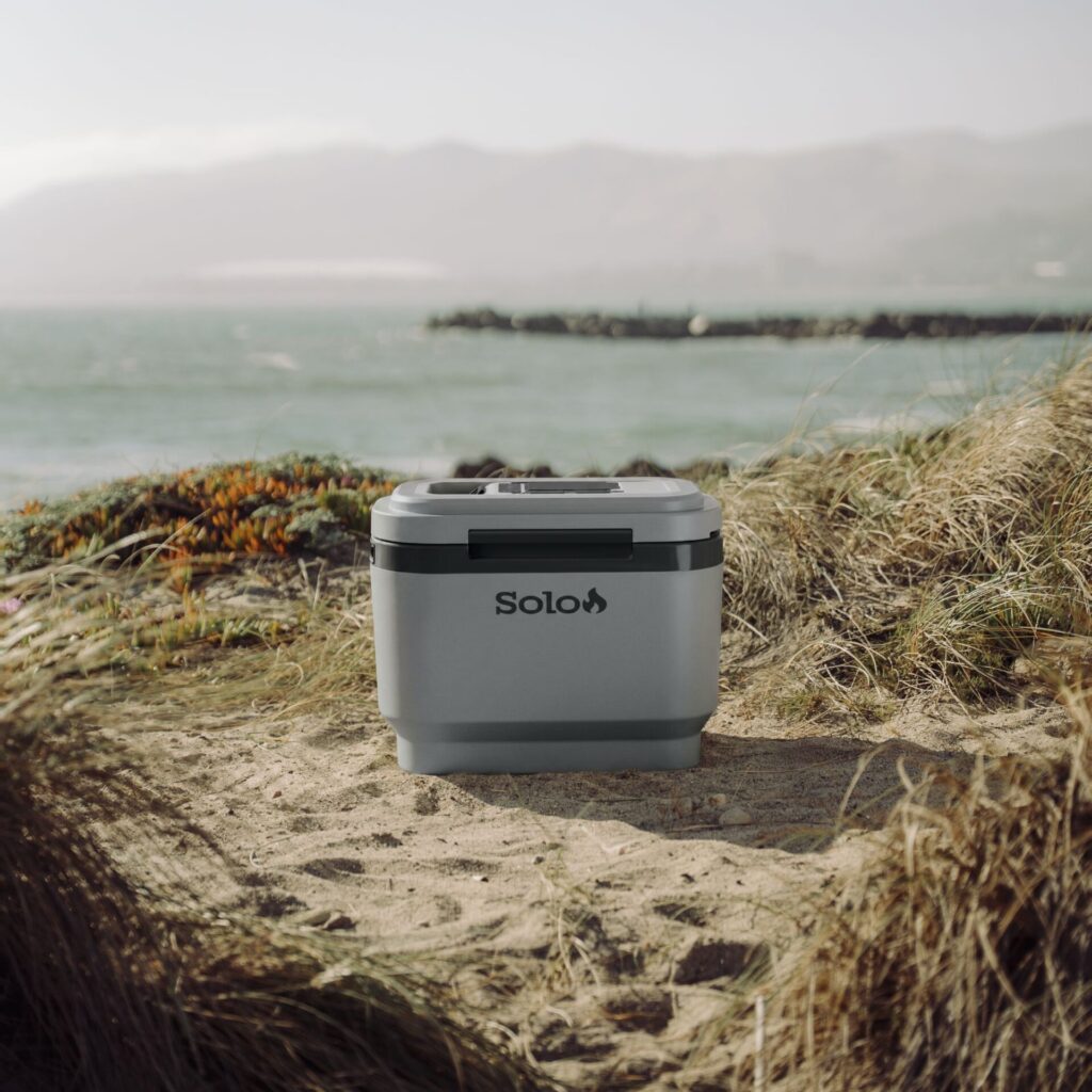 Windchill 30 Charcoal Beach